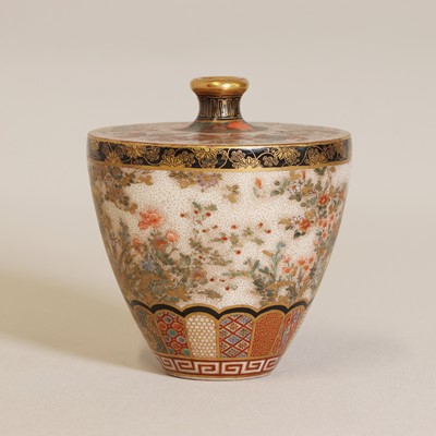 Lot 188 - A Japanese Satsuma ware vase