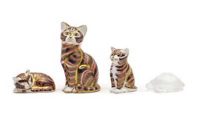Lot 57 - A group of three Crown Derby Imari figurines
