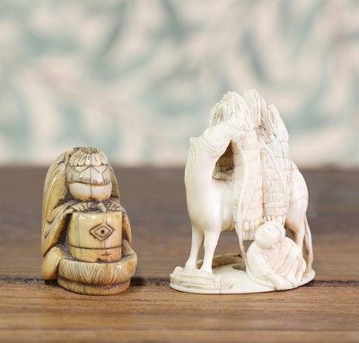 Lot 410 - An ivory netsuke