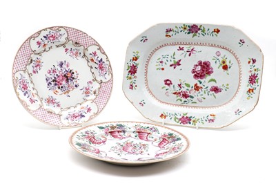 Lot 157 - A collection of Chinese export famille rose