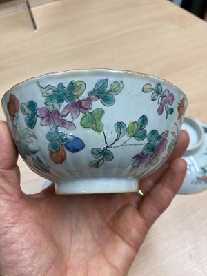 Lot 156 - A collection of Chinese famille rose