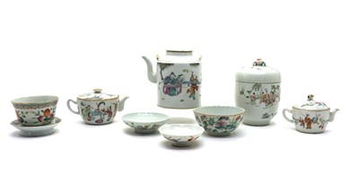 Lot 156 - A collection of Chinese famille rose
