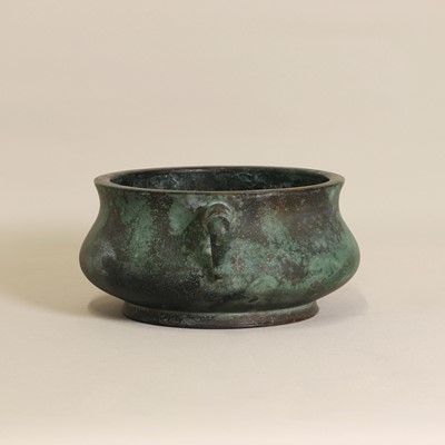Lot 76 - A Chinese bronze incense burner