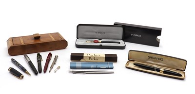 Lot 36 - A cased Sheaffer 'Snorkel' fountain pen