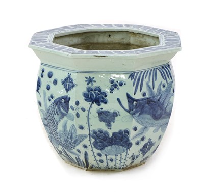 Lot 351 - A Chinese porcelain fish bowl