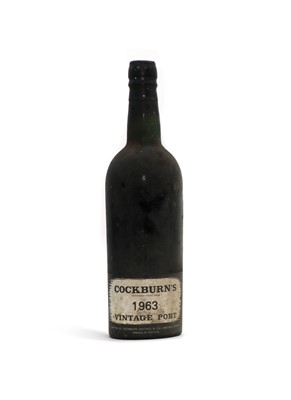 Lot 271 - Cockburns, Vintage Port, 1963 (1)