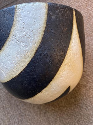 Lot 291 - John Ward (b.1938)