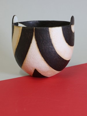 Lot 291 - John Ward (b.1938)