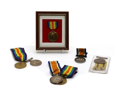 Lot 59 - A WWI medal trio