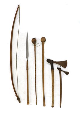 Lot 81 - A Kalahari bushman's bow