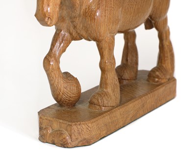 Lot 80 - A Robert 'Mouseman' Thompson carved figurine