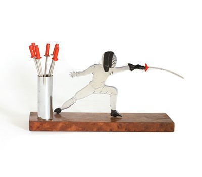 Lot 187 - A French 'fencer' cocktail set