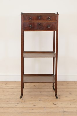 Lot 84 - A mahogany étagère