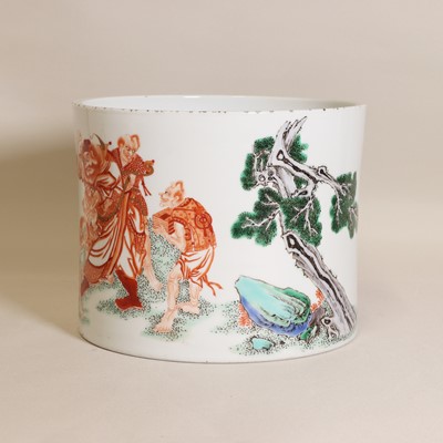 Lot 335 - A Chinese famille verte brush pot