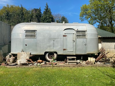 Lot 1 - A 1953 Airstream 'Flying Cloud' travel trailer