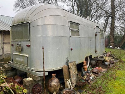 Lot 1 - A 1953 Airstream 'Flying Cloud' travel trailer