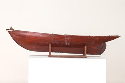 Lot 463 - A large sailing model pond yacht
