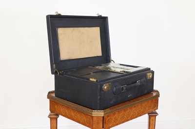 Lot 165 - A Gucci Florentine leather dressing case