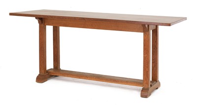 Lot 190 - An oak dining table