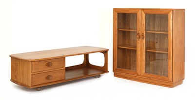 Lot 313 - An Ercol elm 'Windsor Minerva' coffee table