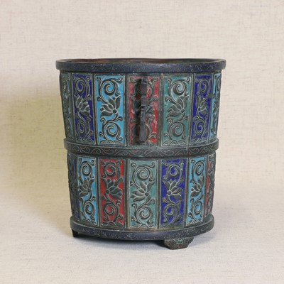 Lot 95 - A Chinese cloisonné planter