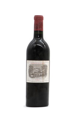 Lot 137 - Chateau Lafite Rothschild, 1962, Pauillac, Rebouchage fait par le Maitre de Chai du Chateau en 1992 (1)