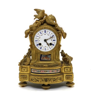 Lot 173 - A French gilt-cased mantel clock