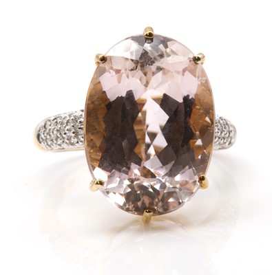 Lot 316 - A 9ct gold single stone kunzite ring