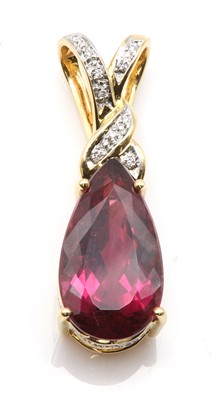 Lot 301 - An 18ct gold rubellite tourmaline and diamond pendant