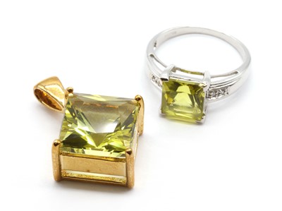 Lot 202 - A 9ct white gold lemon quartz and diamond ring