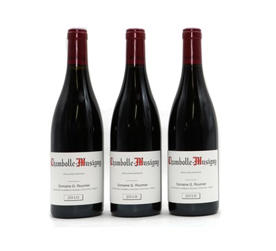 Lot 53 - Chambolle-Musigny, Domaine Georges Roumier, 2010 (3)