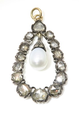 Lot 21 - A Georgian diamond and cultured freshwater pearl pendant drop