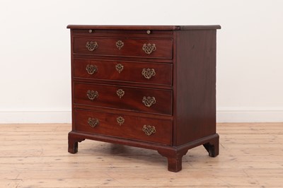 Lot 23 - A George III mahogany bachelor's chest