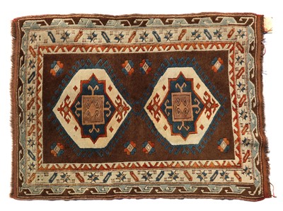Lot 200 - At tribal wool rug