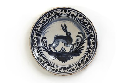 Lot 119 - A glazed pottery charger