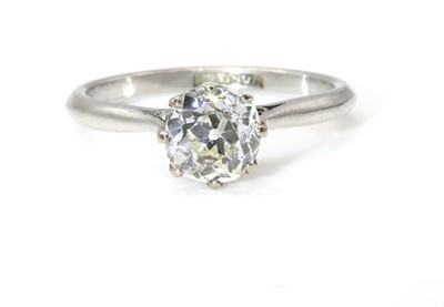 Lot 97 - A single stone diamond ring