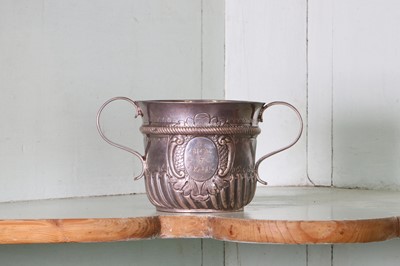 Lot 333 - A Queen Anne silver two-handled cup or porringer