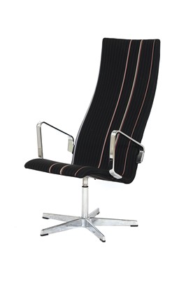 Lot 436 - An 'Oxford' chair
