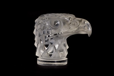 Lot 219 - A Lalique 'Tete d'Aigle' clear glass car mascot