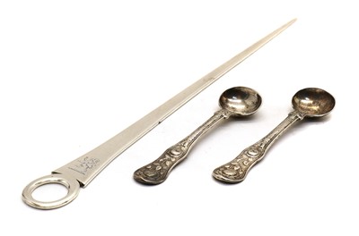 Lot 12 - A George III silver meat skewer