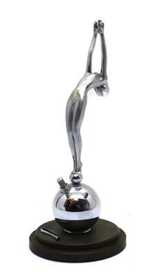 Lot 231 - An Art Deco chrome table lighter