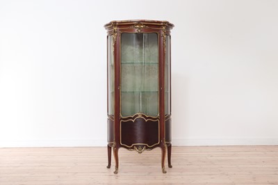 Lot 297 - A Louis XV-style mahogany, kingwood and ormolu vitrine