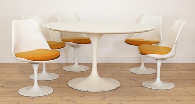 Lot 427 - A 'Tulip' dining suite