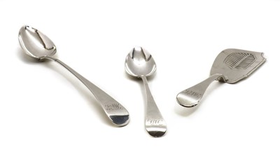 Lot 5 - A George III silver basting spoon