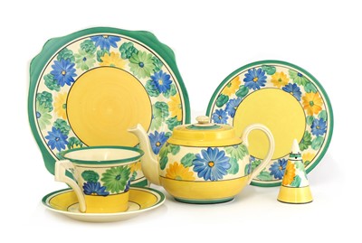 Lot 129 - A collection of Clarice Cliff 'Sungay' items