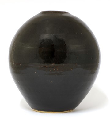 Lot 188 - David Leach (1911-2005)