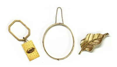 Lot 451 - A large collection of costume jewellery