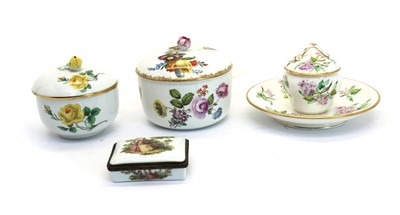 Lot 74 - Two porcelain lidded porcelain sucriers