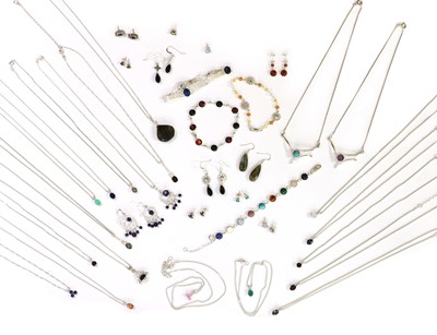 Lot 448 - A collection of silver and bead jewellery