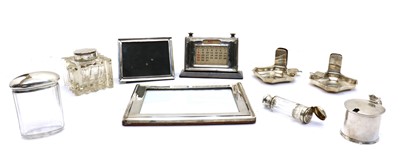 Lot 14 - A collection of silver items